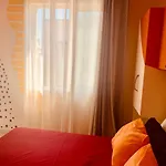 Aparthotel Family Tree - Water Available - Self Check In 3*