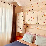 Aparthotel Family Tree - Water Available - Self Check In 3*