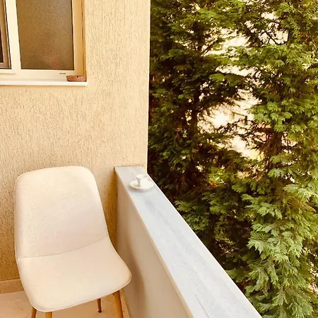 Aparthotel Family Tree - Quiet Area - Self Check In Golem (Tirana)