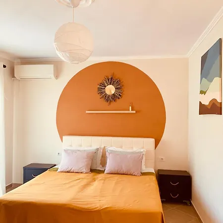 Family Tree -water Available - Self Check In 24-7 Aparthotel Golem (Tirana)