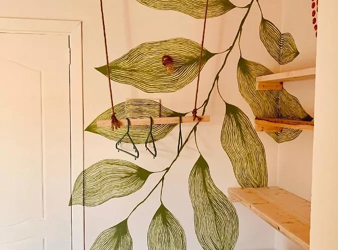 Family Tree - Water Available - Self Check In Golem (Tirana)